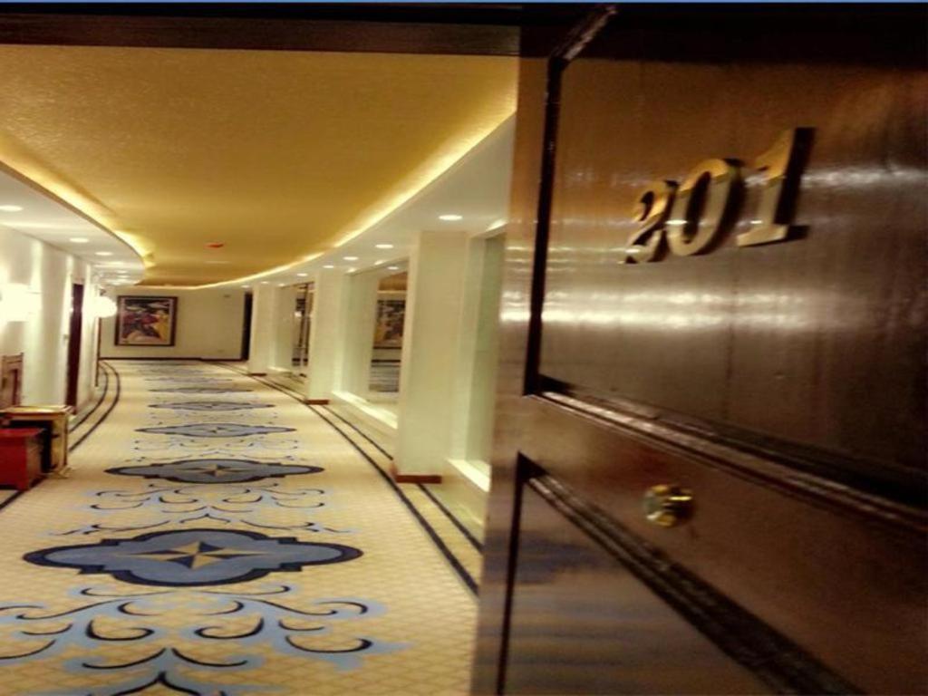 Star World Hotel Naypyidaw Exterior foto